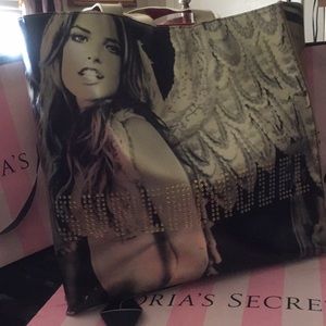 VICTORIA’S SECRET SUPERMODEL TOTE